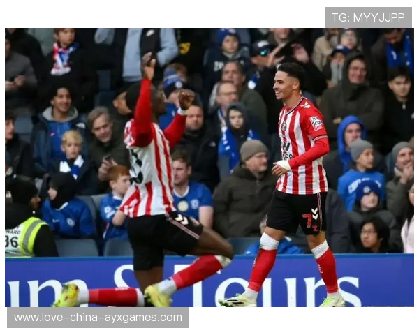 英超第10轮结束！1-1，黑马点球被黑，无缘三连胜，2-8名仅差两分！，英超联赛第一轮