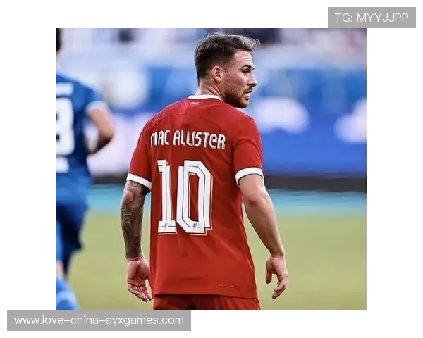 阿贾克斯准备签下德布劳内式中场的未来接班人