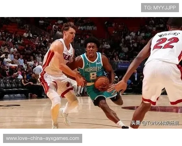 梅尔顿防守反击犀利,热火关键时刻得分