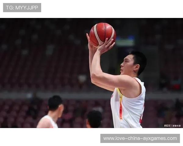 广东宏远内线优势显现,易建联与胡明轩的双线进攻难以阻挡 广东宏远内线优势显现,易建联与胡明轩的双线进攻难以阻挡