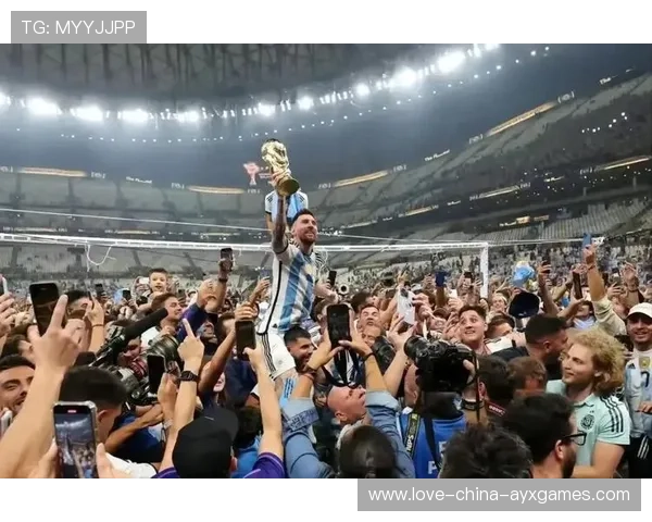 巴黎考虑签下荷兰核心取代即将离队者