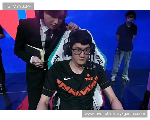 TES野区埋伏成功，抓到核心位直接开龙