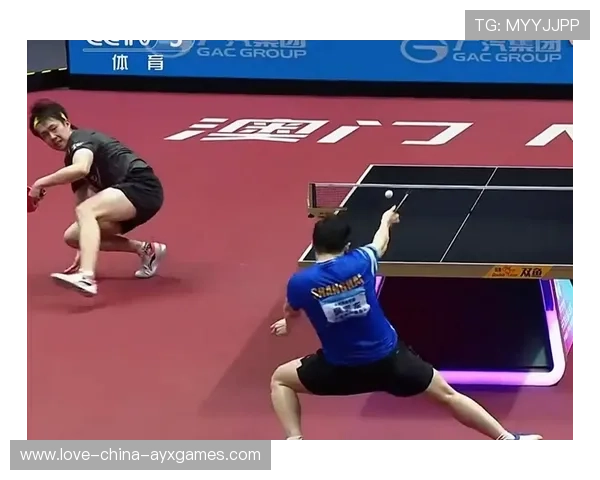 王楚钦反手制胜球引爆掌声，展现乒坛新一代力量